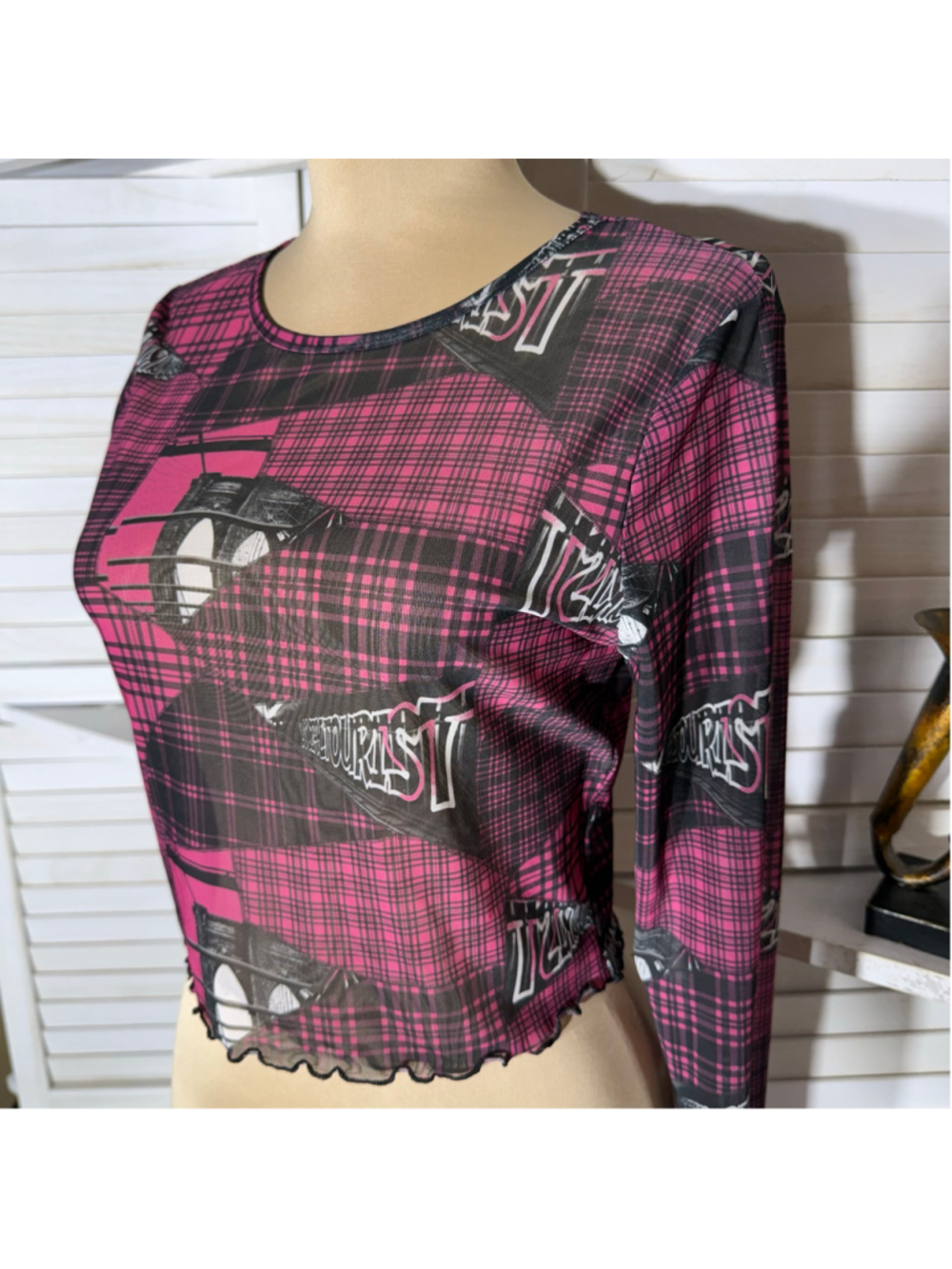 NWOT Social Tourist mesh crop top Hollister plaid long sleeves punk alt grunge M - Picture 5 of 11